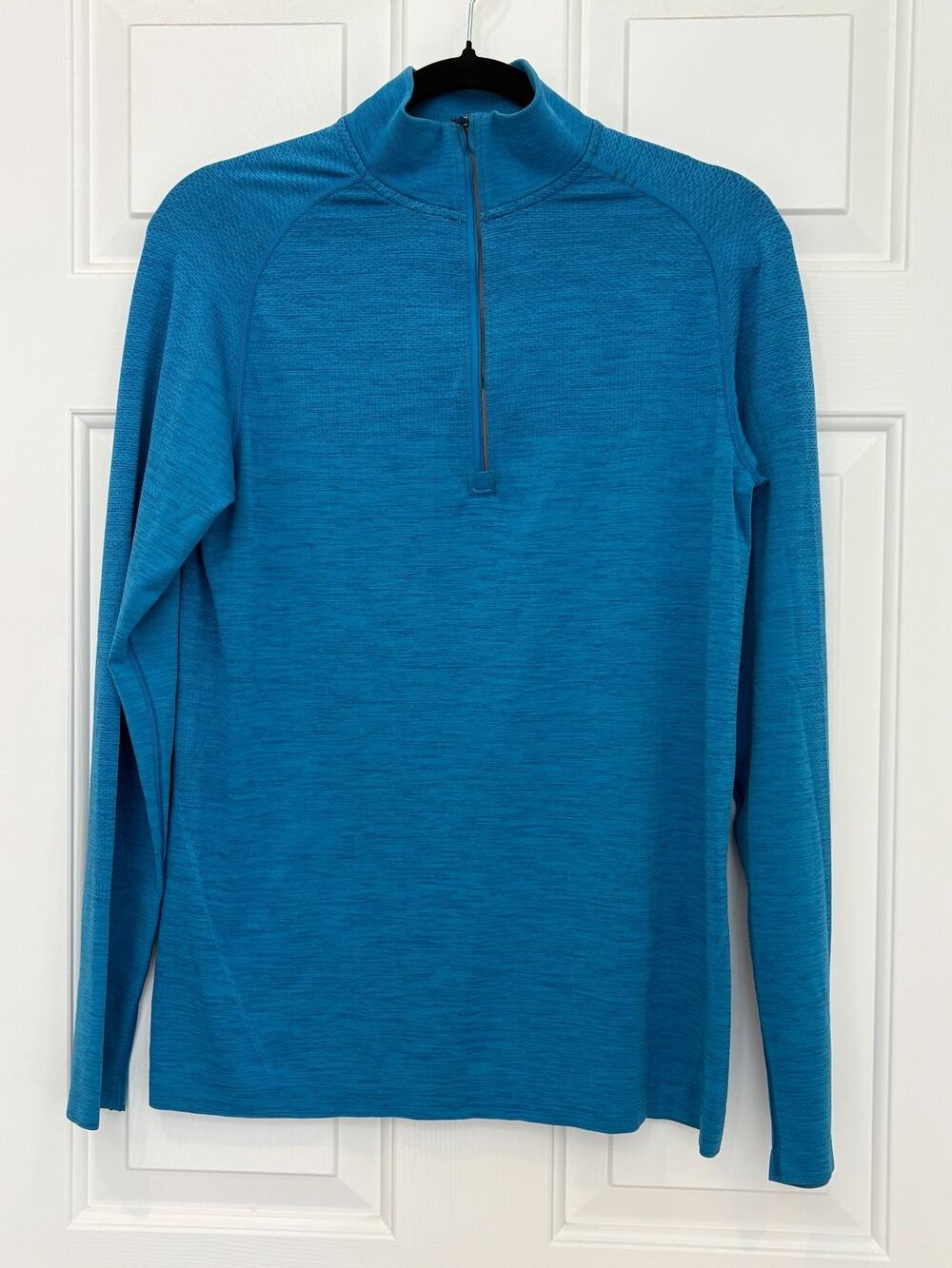 Lululemon Men's Metal Vent Tech 1/2 Zip Pullover Blue Long Sleeve Size M